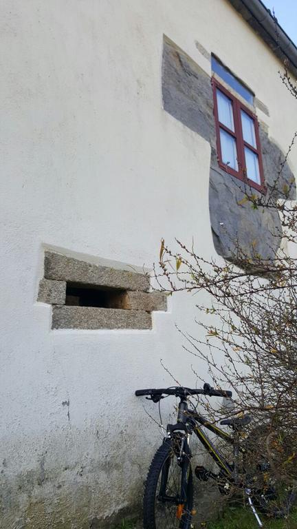 Pensjonat A Pena De Augasantas Oca de Abaixo Zewnętrze zdjęcie